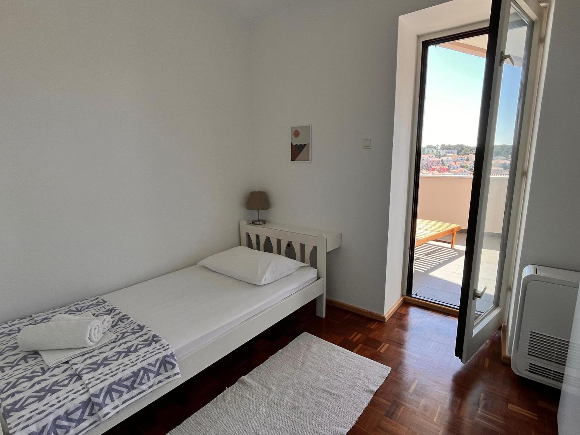 Apartment Oscar Mali Lošinj Exteriér fotografie