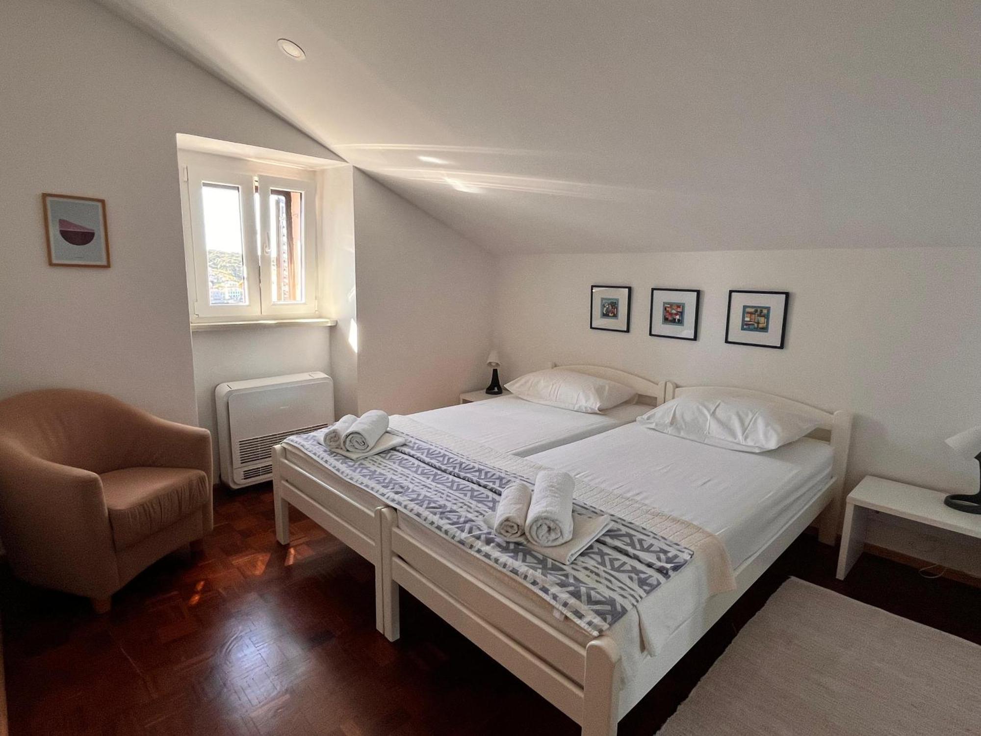 Apartment Oscar Mali Lošinj Exteriér fotografie